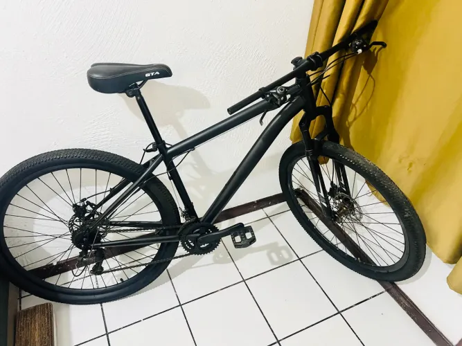 BICICLETA ARO 29 VENDO OU TROCO