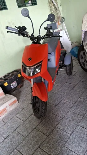 Vendo triciclo elétrico nxt