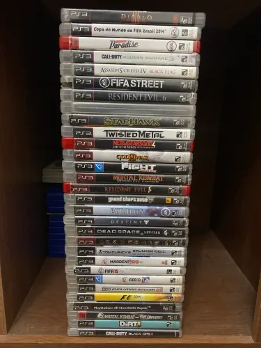 Lote com 30 Jogos Originais PS3 | God of War, Mortal Kombat, Dead Space, GTA V e mais