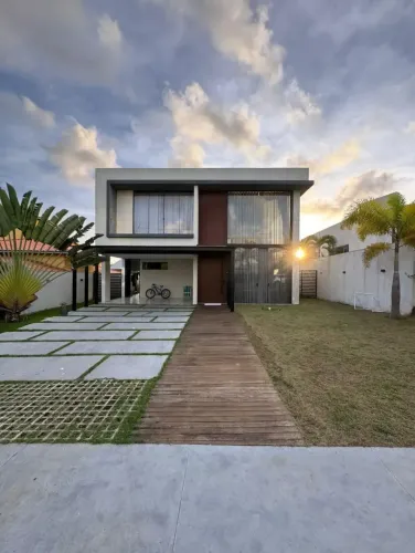 Locação Alphaville Litoral Norte 3 Porteira Fechada | 4 suítes | R$ 17 mil com taxas |