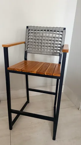 Banquetas Altas Premium - Madeira, Metal e Cordas Náutica