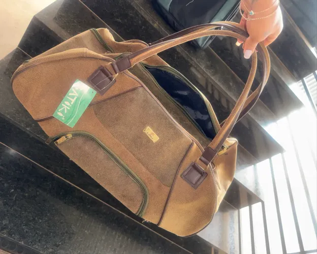 Bolsa de Viagem de Couro (nova, na etiqueta)