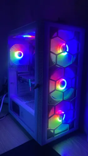 VENDO OU TROCO - PC GAMER RYZEN 5 5600G + RTX 3050 + 16GB RAM - MONITOR 24' 260Hz