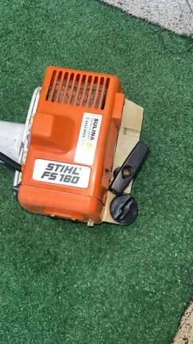 Roçadeira Stihl FS160 usada