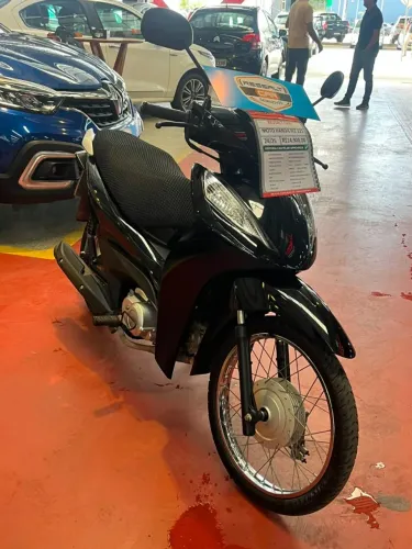 Moto Honda Biz ES 2025