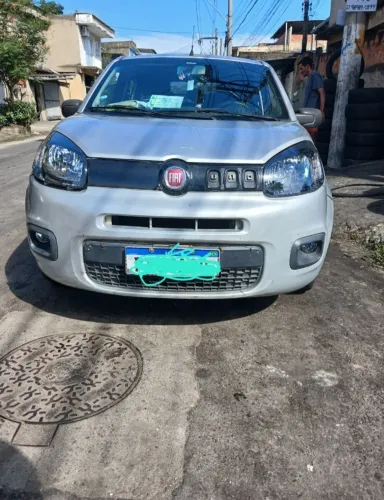 Fiat Uno Attractive 1.0 EVO Fire Flex 8V 5P 2016