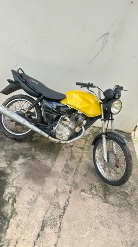 Vendo fan 125. Sucata leilão 