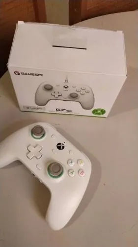 Gamesir g7 SE