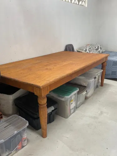 Mesa Grande de Madeira Teca Maciça - R$ 2.500