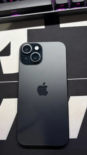 iPhone 15 128gb