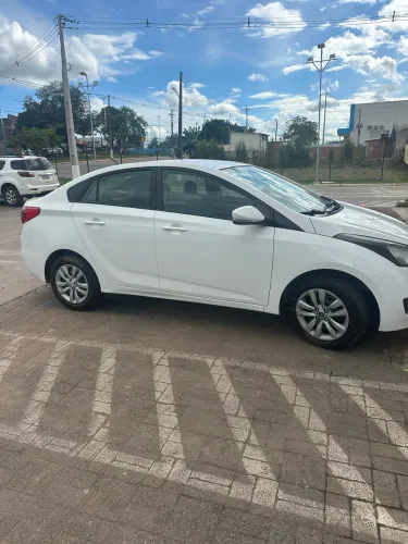 Hyundai HB20S C.style/c.plus1.6 Flex 16V Aut. 4P 2016