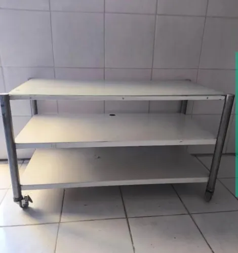 RACK TV em chapa e vidro
