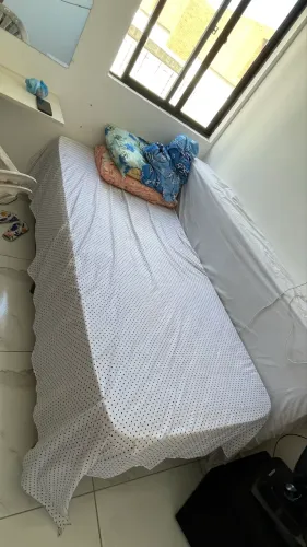 cama de solteiro. BASE + COLCHÃO