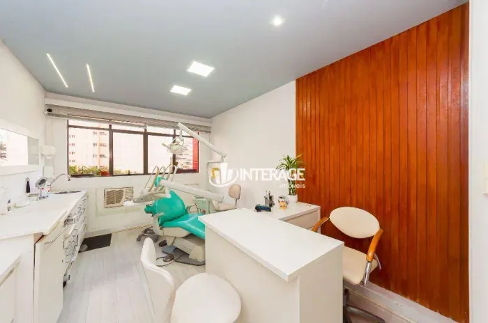 Sala para alugar, 24 m² por R$ 3.395,67/mês - Bigorrilho - Curitiba/PR