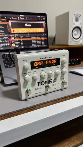 Ik Multmidia Tonex Pedal Anniversary Limited Edition