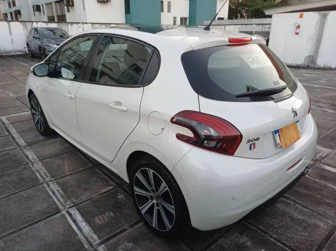 Peugeot 208 Allure 1.6 Flex 16V 5P Aut. 2017