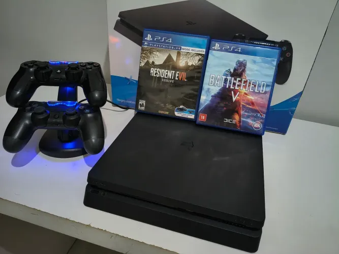 PS4 SLIM 1TB