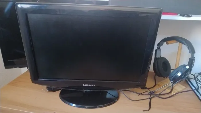 Vendo tv monitor