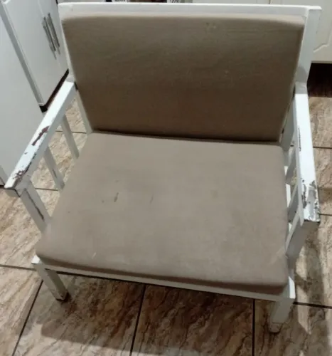 VENDO POLTRONA DE FERRO