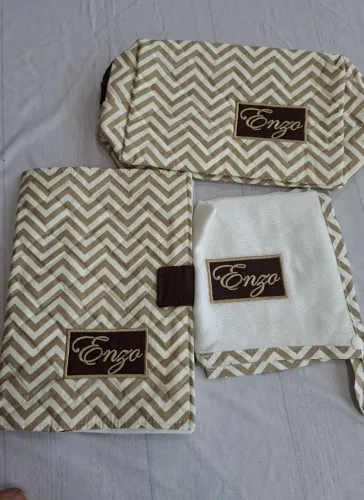 Conjunto necessaire, porta capa e fralda Enzo