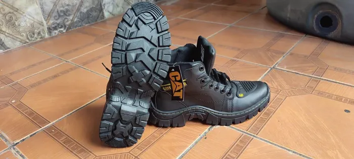 Botas Caterpillar reforçada