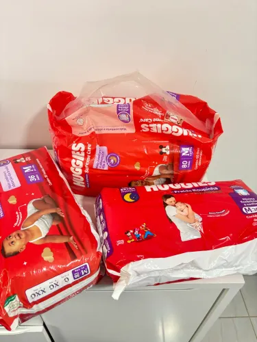 FRALDAS HUGGIES
