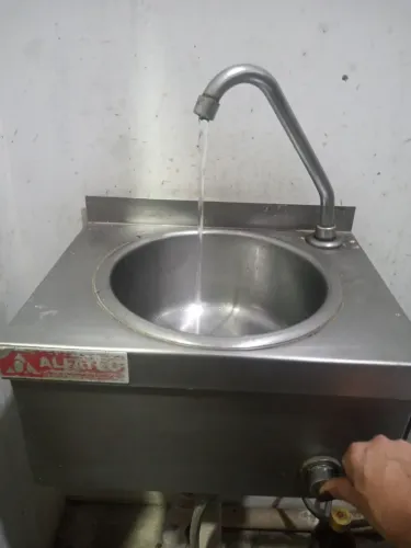 Pia de assepsia Alfatec, funcionando perfeitamente