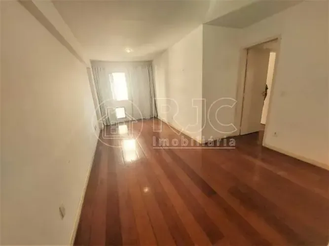 Oportunidade! Apartamento para venda possui 71 metros quadrados com 2 quartos em Vila Isab