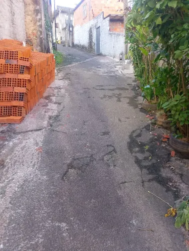 Ajudante de obra/ pedreiro 