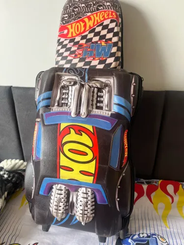 Mochila hotwheels