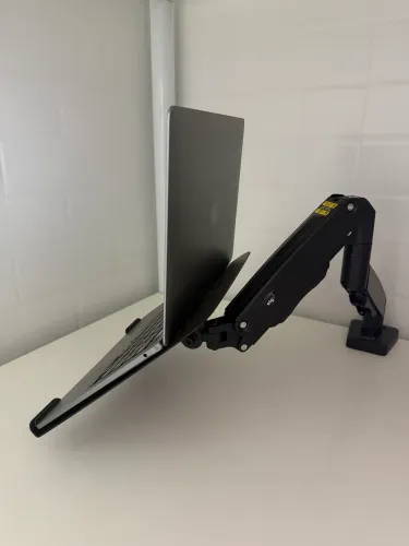 Suporte Articulado ELG F80N + Bandeja ELG para Notebook