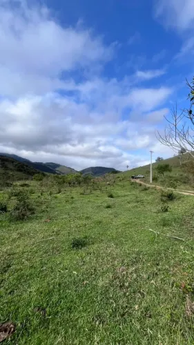 Um Lugar Deslumbrante na Mantiqueira! Chácara de 5.000m² na Serra dos Toledos, Itajubá/MG