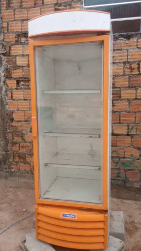 vende-se um refrigerador expositor valor 1.500