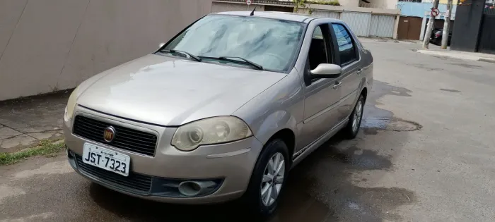 Fiat Siena Tetrafuel 1.4 MPI Fire Flex 8V 4P 2010