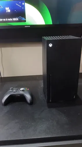 Xbox Series X 1TB com leitor de discos + controle ? R$ 4.200,00 (Sem Caixa)