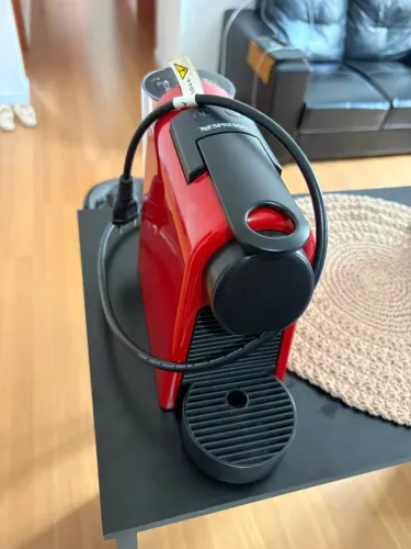 Nespresso Essenza Mini D30 127V