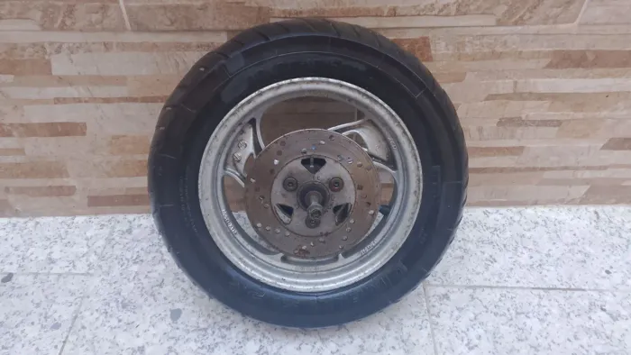 Roda Suzuki Burgman 125 ano 2012