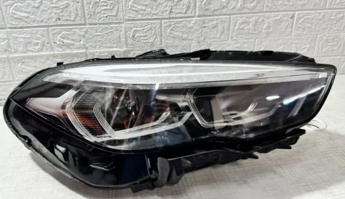 farol direito BMW 218i 220i M235i serie 2 2020/2023 original