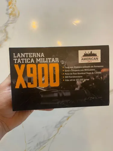 Lanterna Tática X900