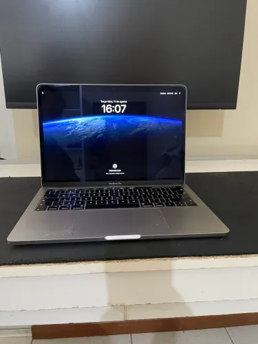 MacBook Pro 2019 i5 | 8GB RAM | 128GB SSD