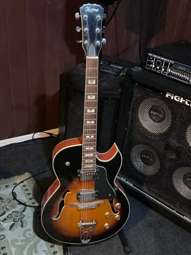 Guitarra semi acústica hofma