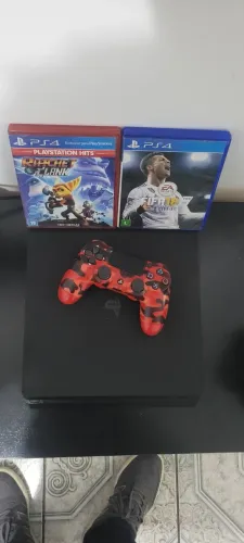 PlayStation 4 Slim 1TB + Controle + 2 Jogos - Excelente Estado