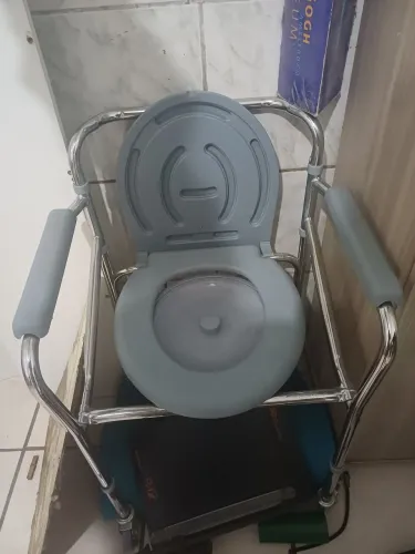 Cadeira de banho para idoso 