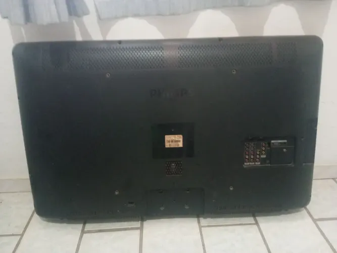 Tv Philips 42 polegadas