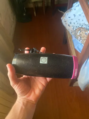 JBL com carregador