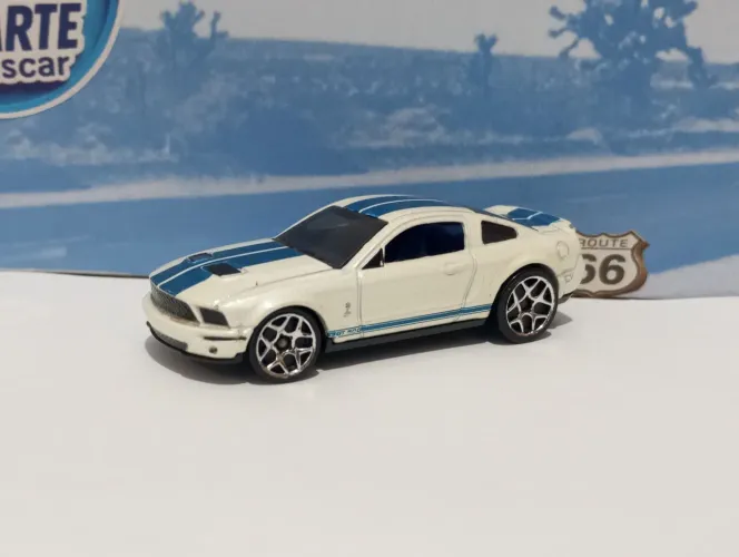 Hot Wheels 10
