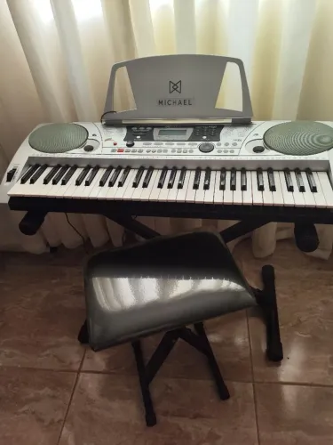 Teclado Michael Stereo 