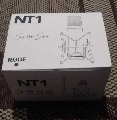 Microfone Rode NT1 Signature Series Black