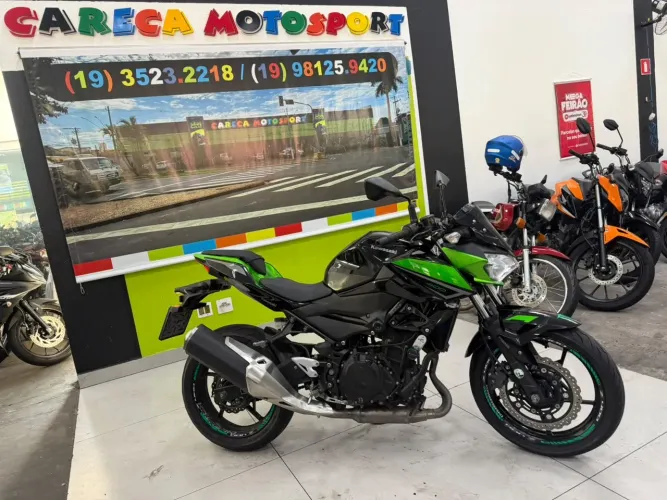 KAWASAKI Z400