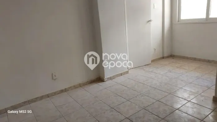 Praça da Bandeira | Apartamento 1 quarto, sendo 1 suite